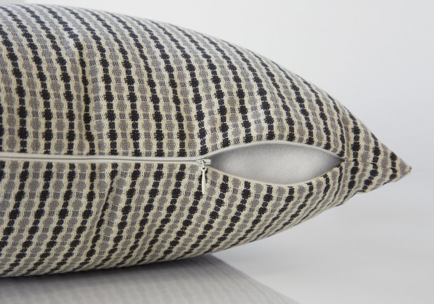 18" X 18" Black Gray and White Polyester Striped Zippered Pillow FurniFindUSA