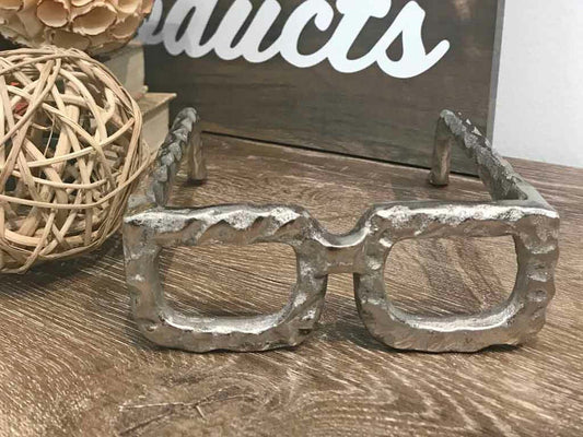 7" Silver Aluminum Textured Square Eyeglasses Tabletop Sculpture HomeRoots