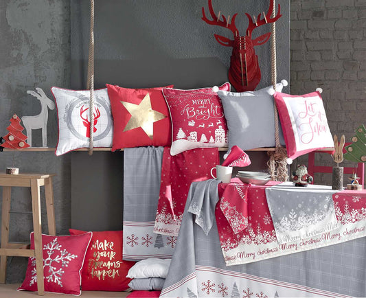 18"X18" Red Printed Christmas Decorative Throw Pillow Cover FurniFindUSA