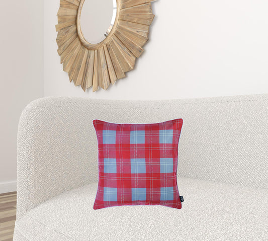 Set Of 4 18" Winter Deer Throw Pillow Cover In Multicolor FurniFindUSA