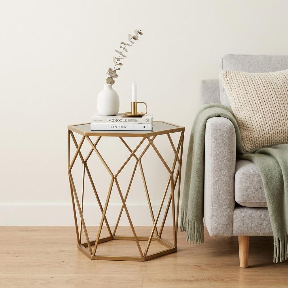 19" Gold And Reflective Glass Hexagon Mirrored End Table HomeRoots