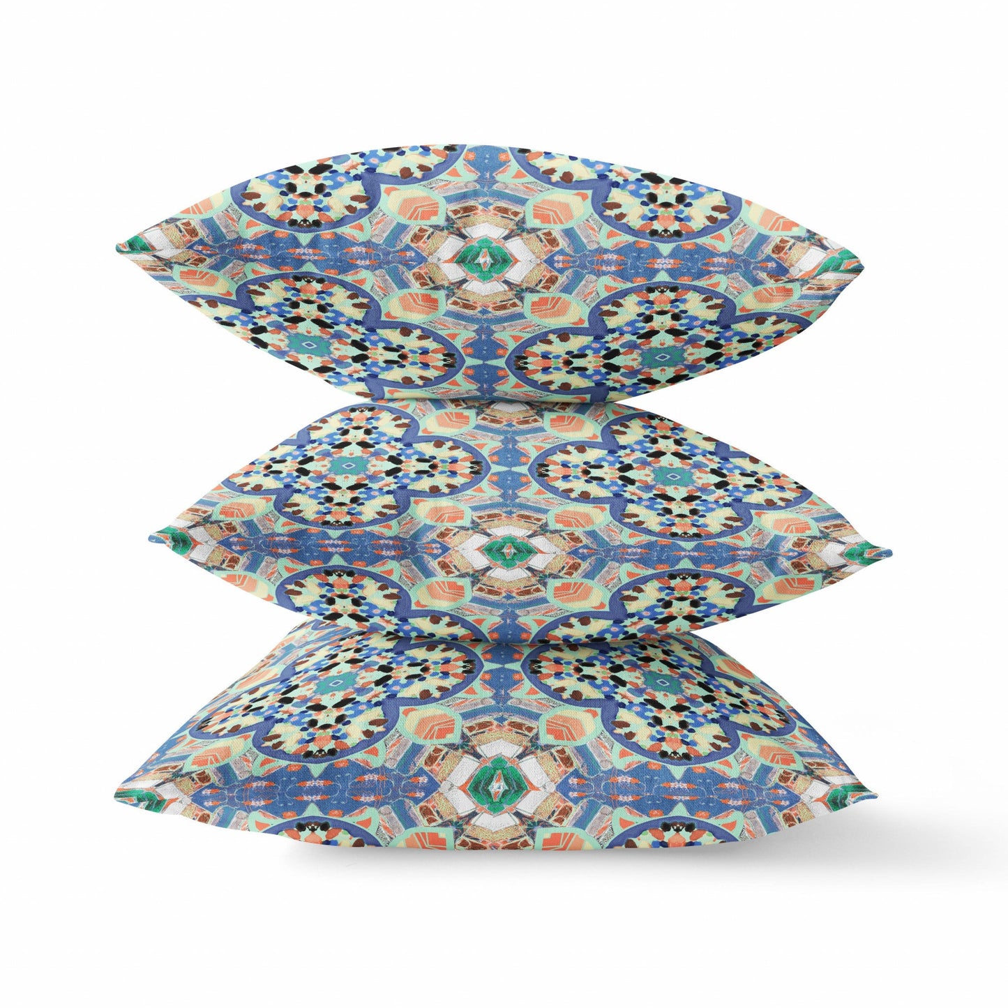 16"X16" Blue And Purple Microsuede Quatrefoil Zippered Pillow FurniFindUSA