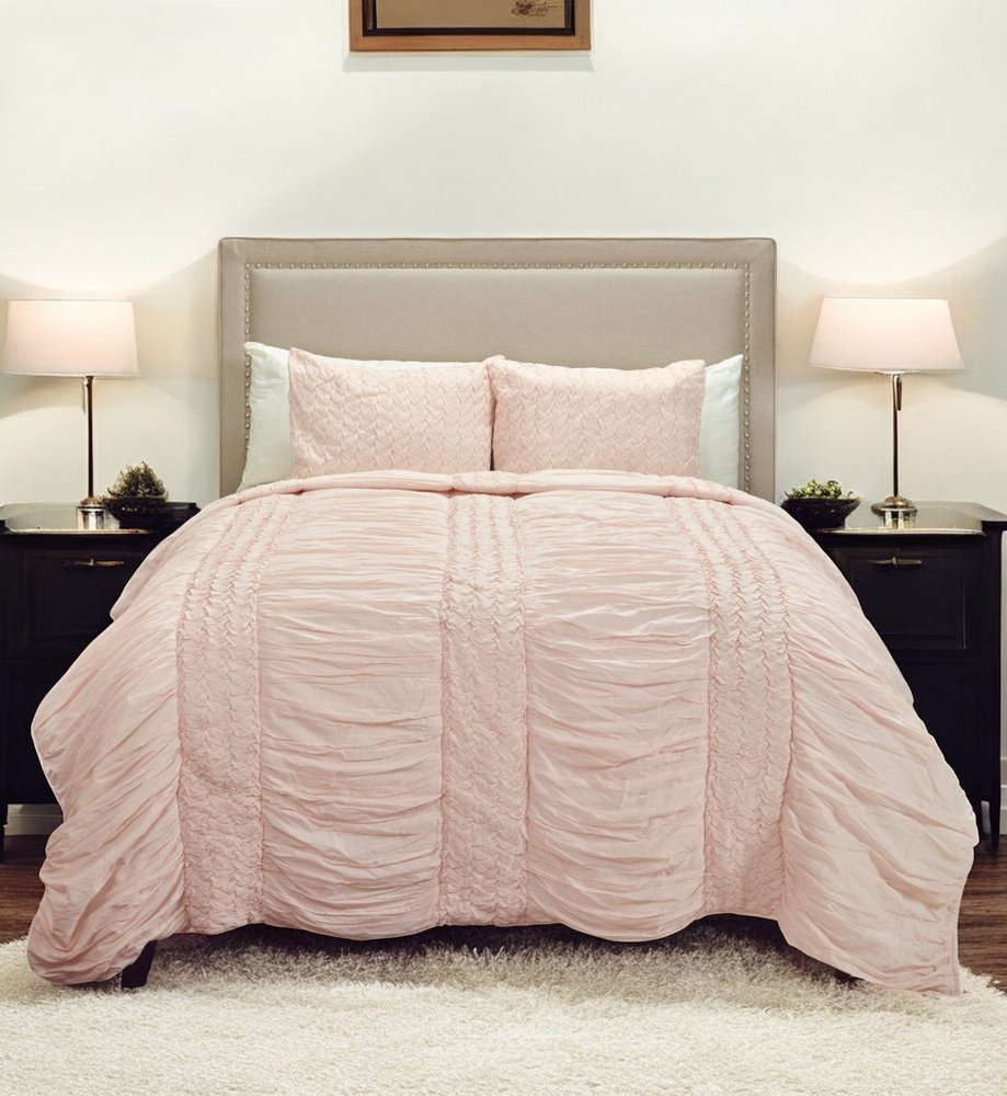 Pink Geometric Twin Quilt HomeRoots