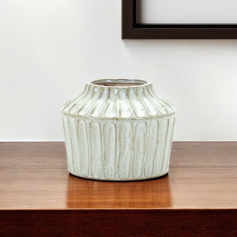 6" Ivory Ribbed Round Terracotta Table Vase HomeRoots