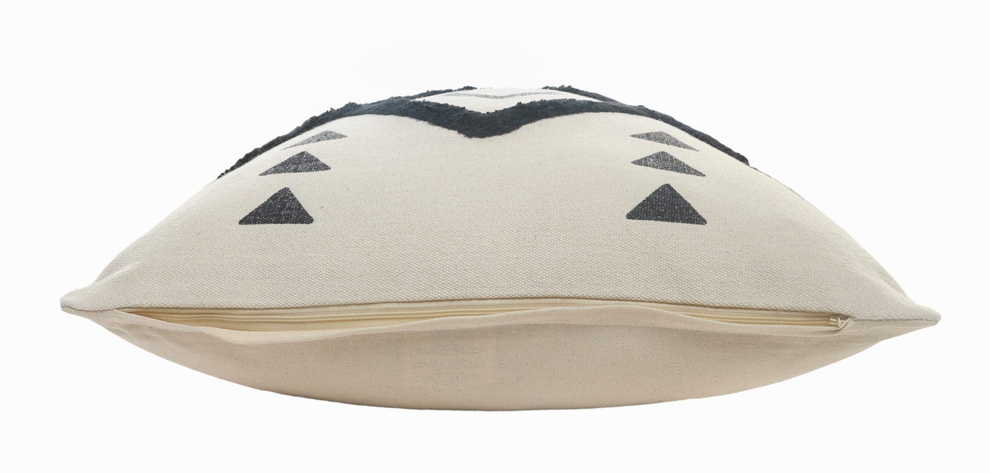 20" X 20" Cream Black And Gray 100% Cotton Geometric Zippered Pillow FurniFindUSA