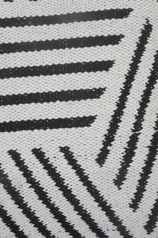 20" Black And White Cotton Geometric Throw Pillow