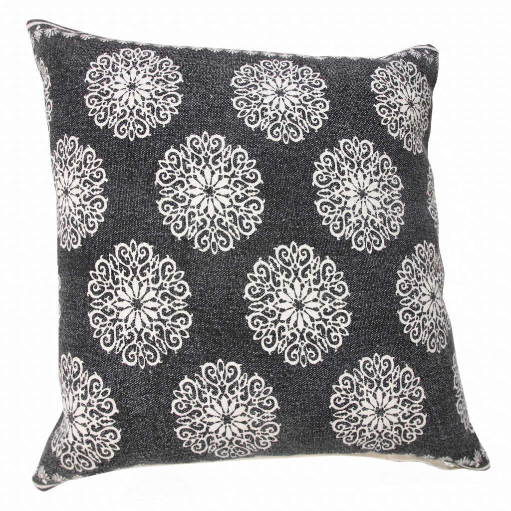 20" X 20" Black And White 100% Cotton Floral Zippered Pillow FurniFindUSA