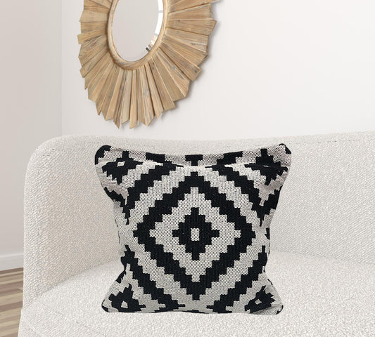 24" X 24" Black and White Geometric Cotton Zippered Pillow FurniFindUSA