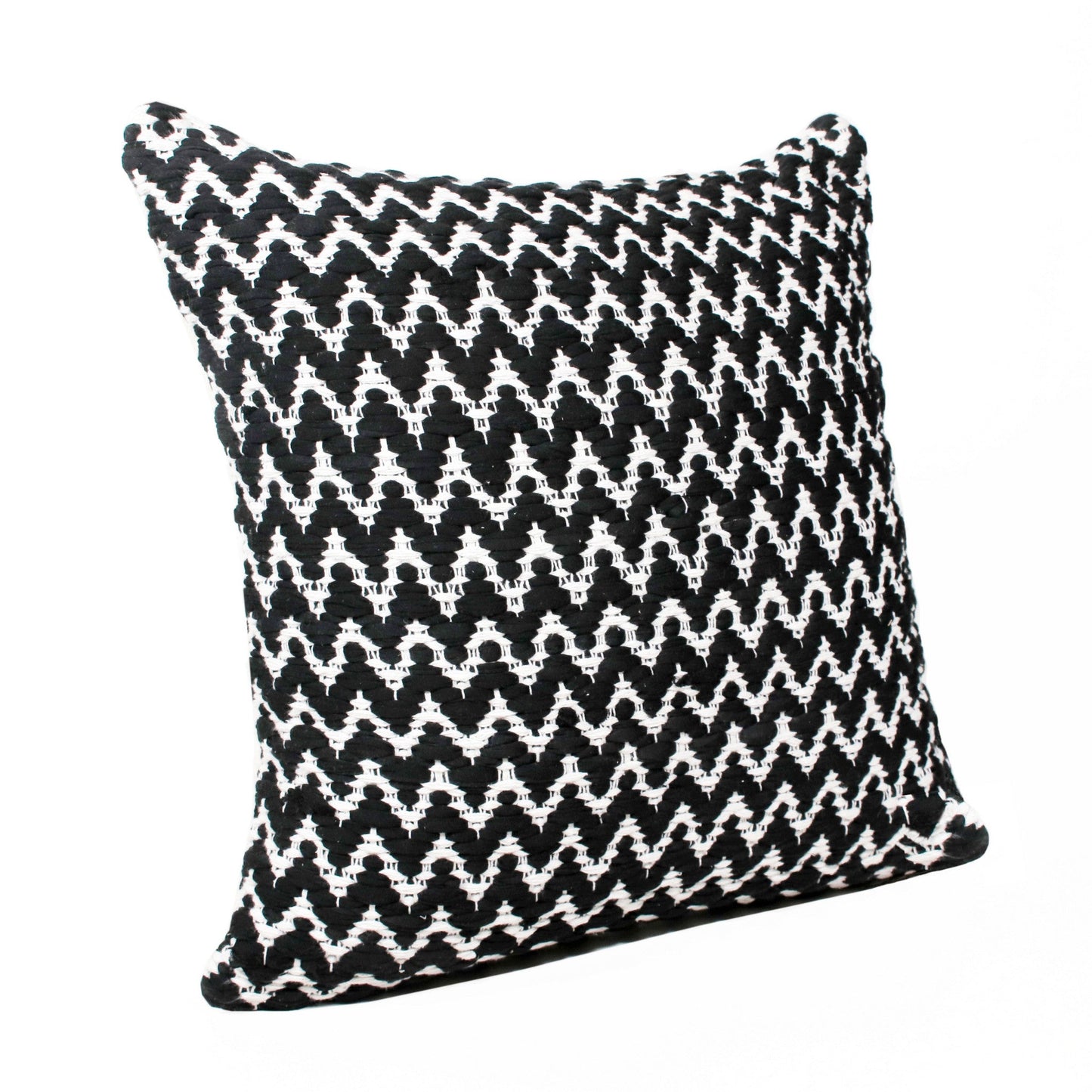 20" X 20" Black And White Polyester Chevron Zippered Pillow FurniFindUSA