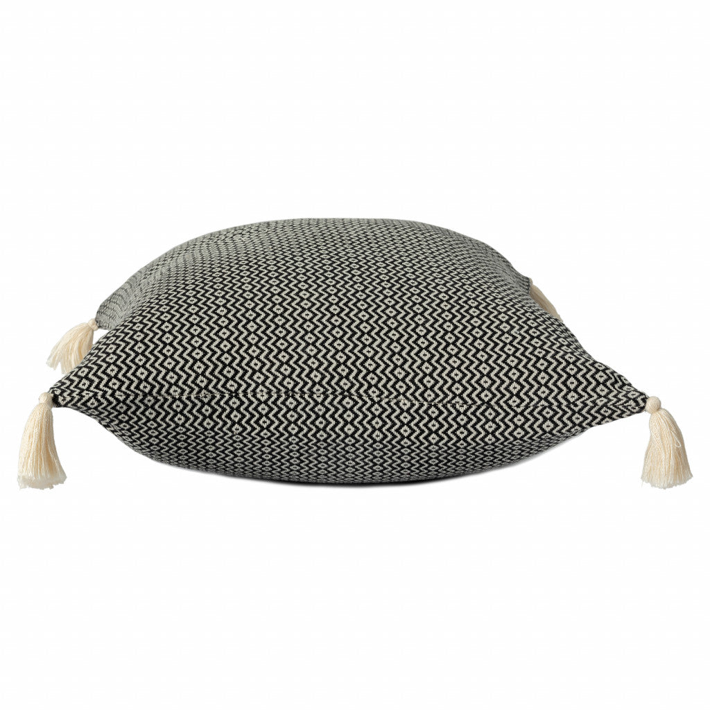 18" X 18" Black 100% Cotton Geometric Zippered Pillow FurniFindUSA