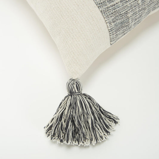 20" Gray and Ivory Cotton Pillow With Tassels Edges FurniFindUSA