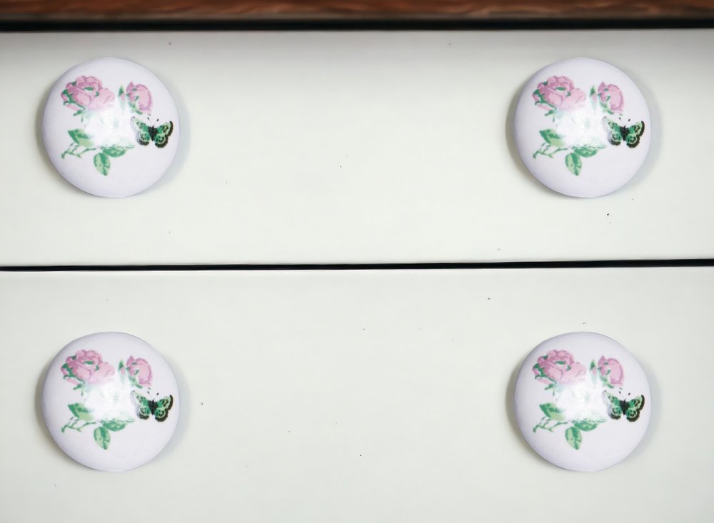 Set of Eight Light Pink And White Ceramic And Metal Floral Drawer Pull Knobs HomeRoots