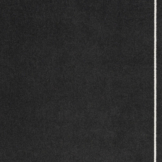 5' X 7' Black And Ivory Indoor Outdoor Area Rug