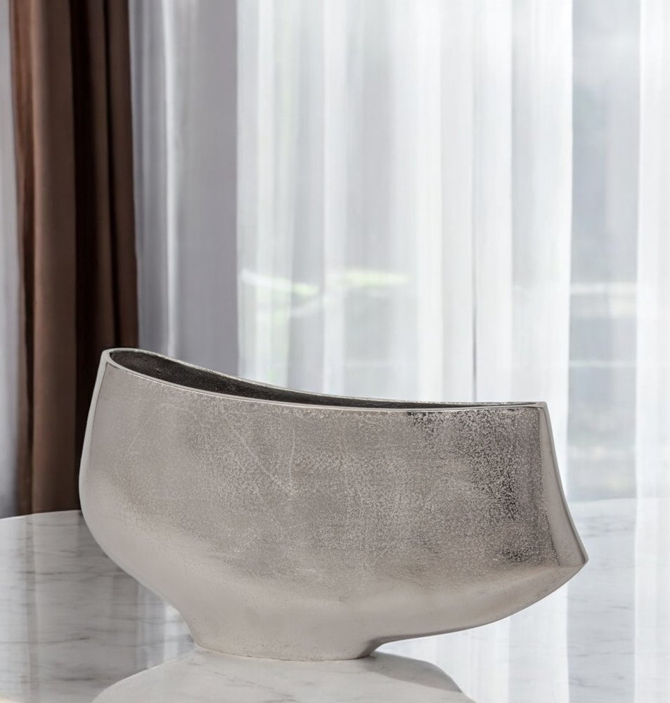 10" Nickel Aluminum Table Vase HomeRoots