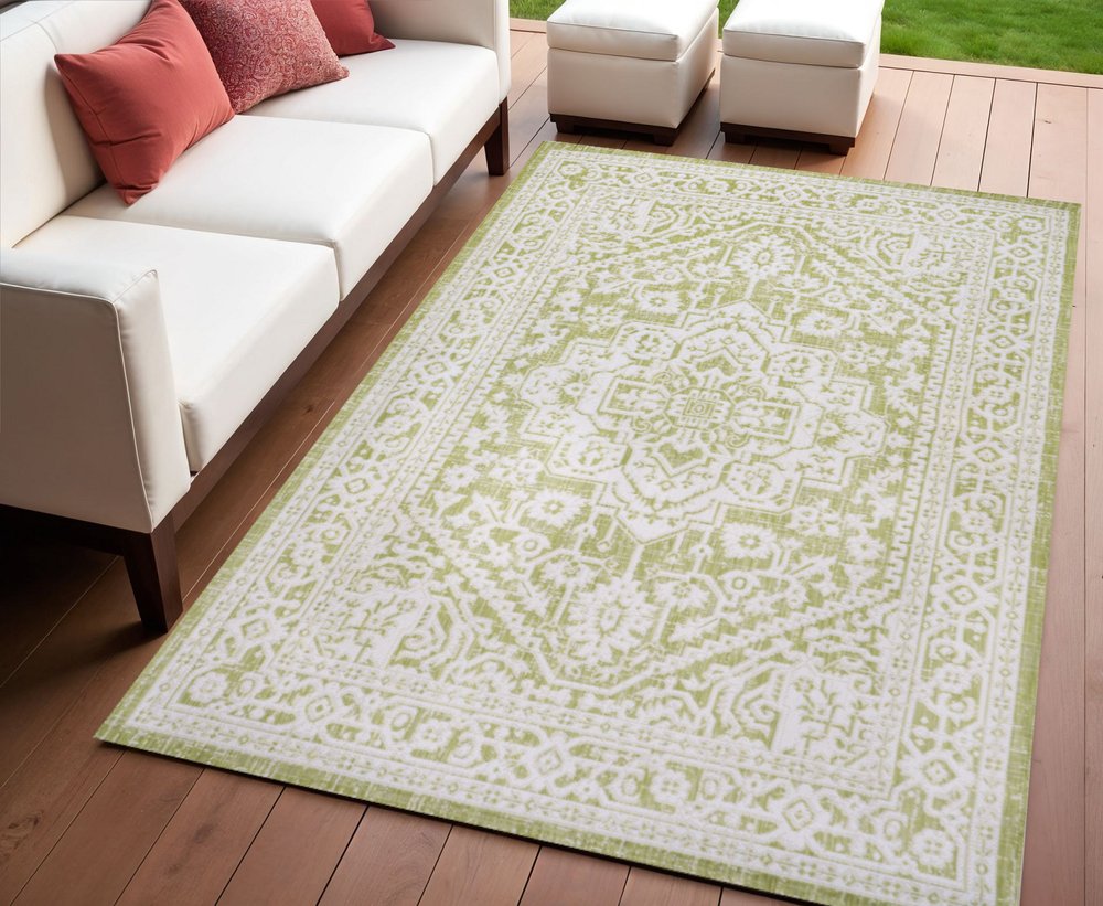 4' X 6' Green And Cream Medallion Indoor Outdoor Area Rug HomeRoots