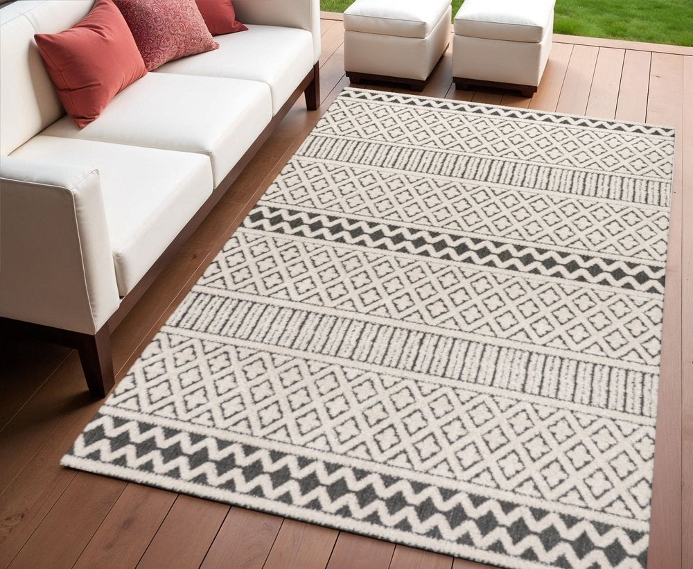 4' X 6' Cream And Black Trellis Indoor Outdoor Area Rug HomeRoots
