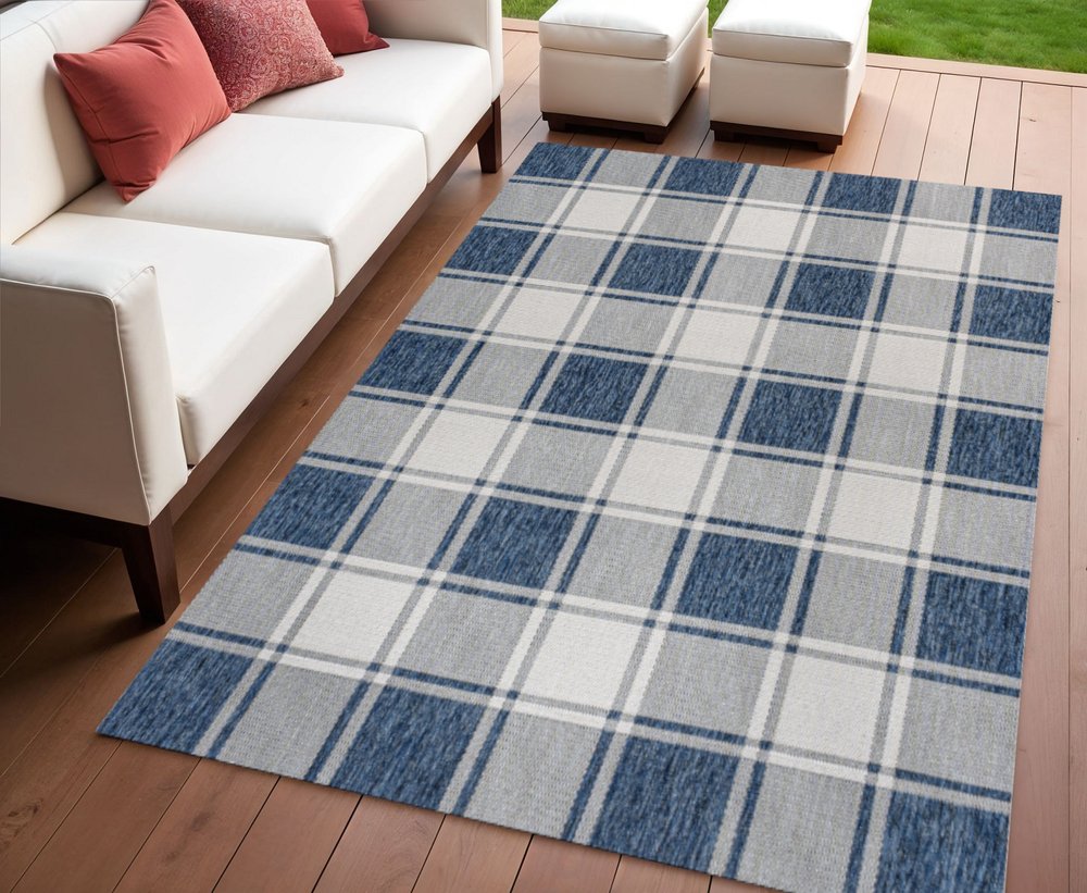 4' X 6' Navy Blue And Cream Gingham Indoor Outdoor Area Rug HomeRoots