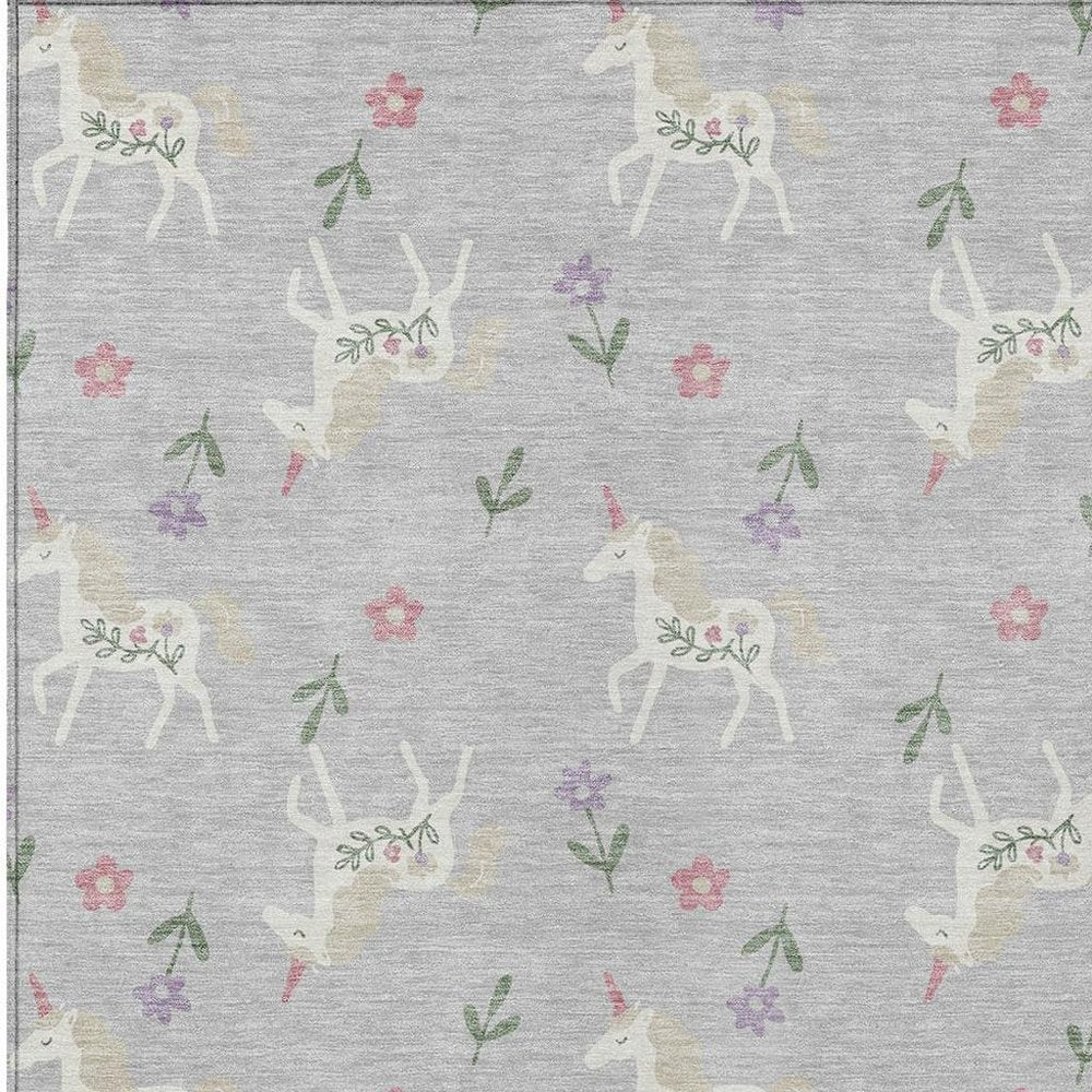 5' X 8' Silver And Ivory Floral Washable Indoor Outdoor Area Rug
