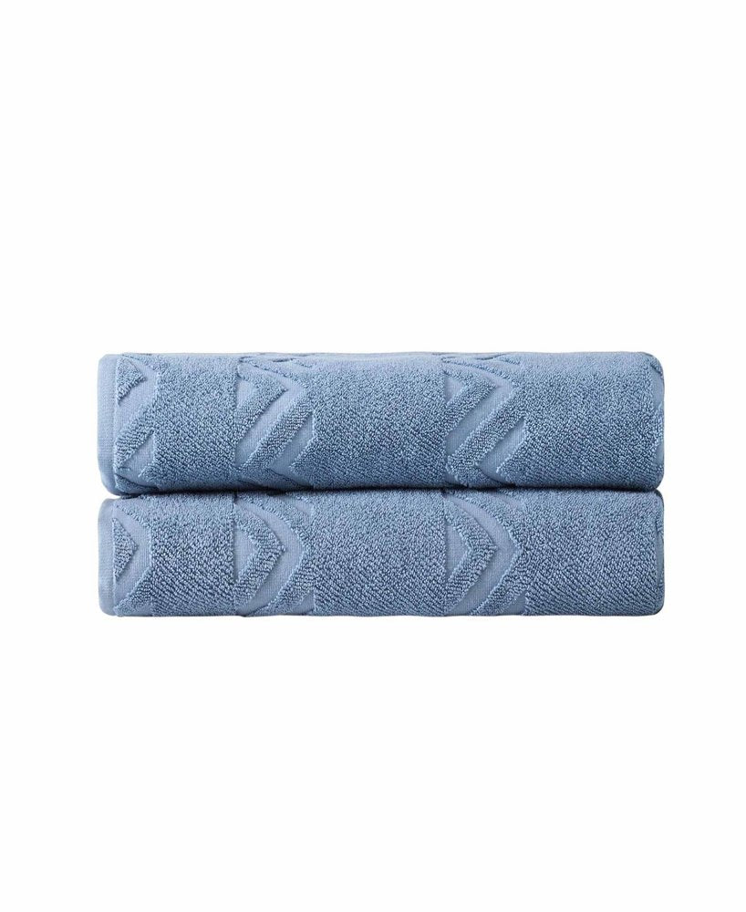 Set of Two White Geometric Turkish Cotton 40" X 70" Bath Sheets HomeRoots