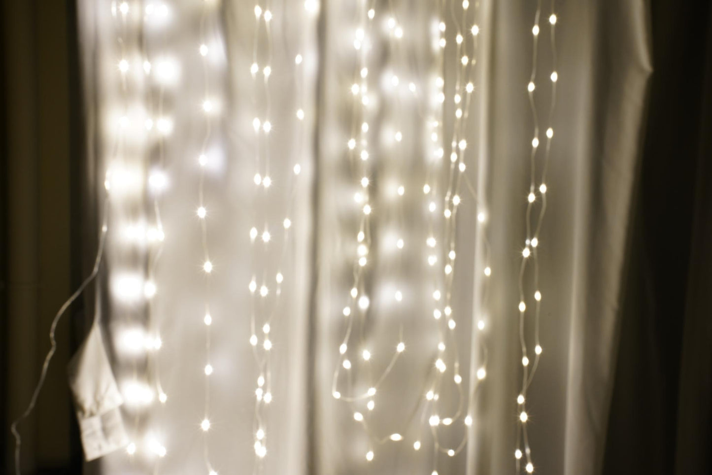 300L Curtain Light, Warm White - FurniFindUSA