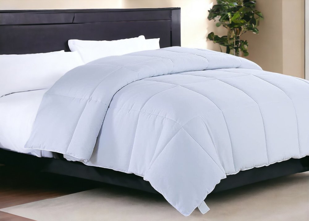 White Twin Microfiber Thread Count Down Alternative Duvet Insert HomeRoots