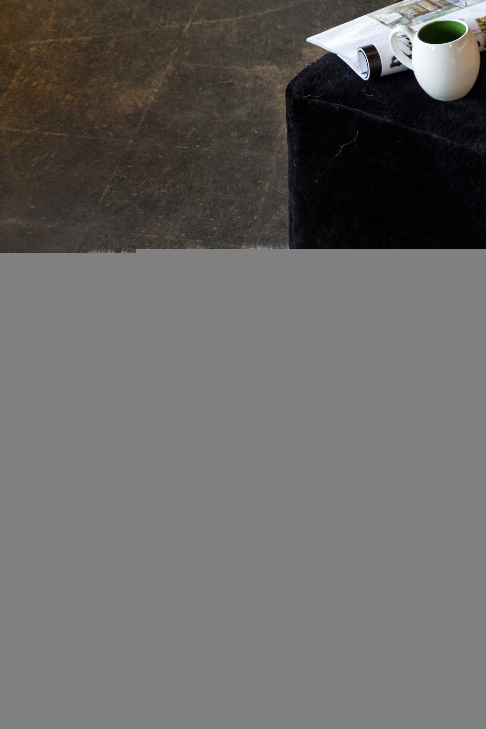 2' X 3' Tan Faux Fur Rectangular Area Rug - Image 6