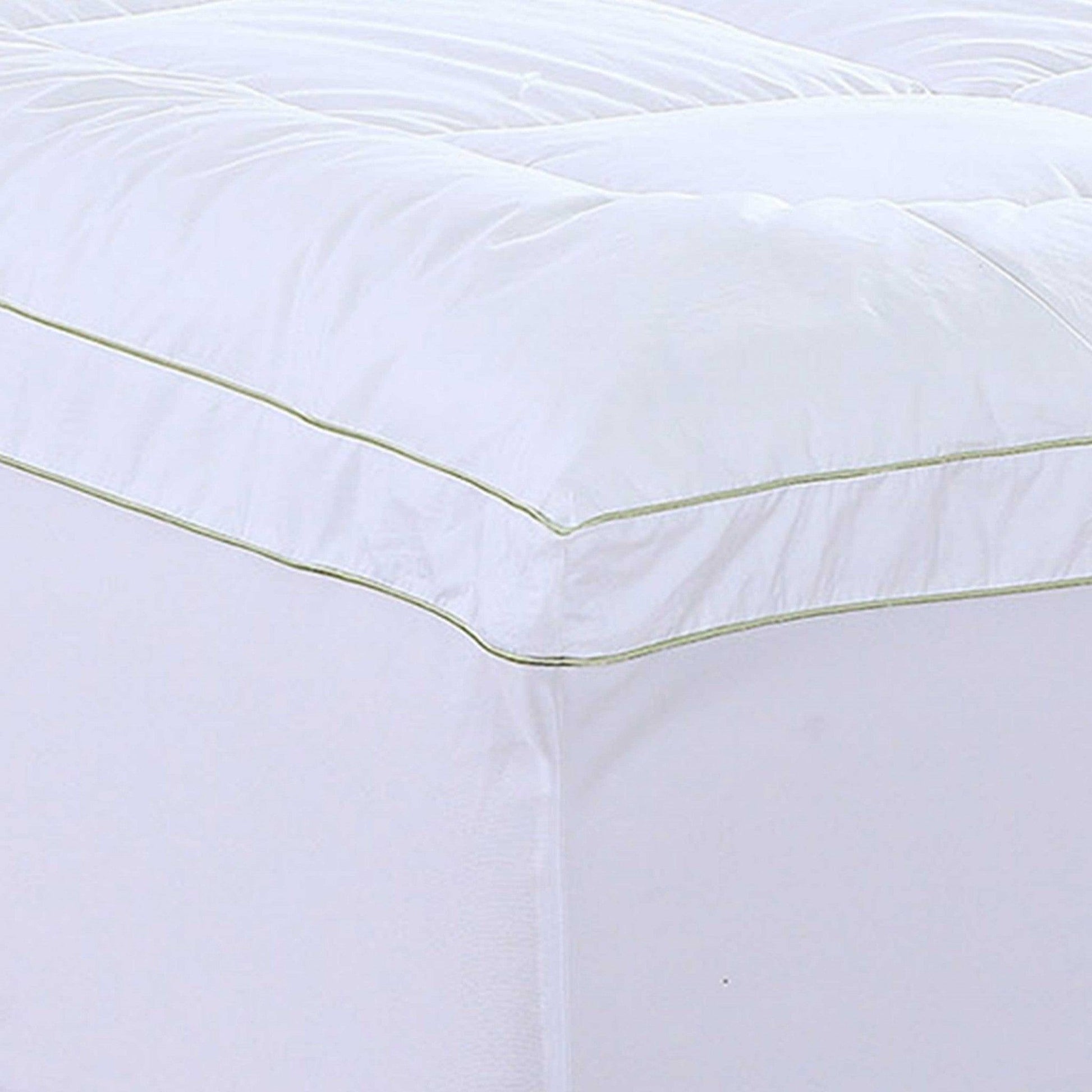 17" Square Quilted Accent Queen Piping Mattress Pad With Fitted Cover - FurniFindUSA