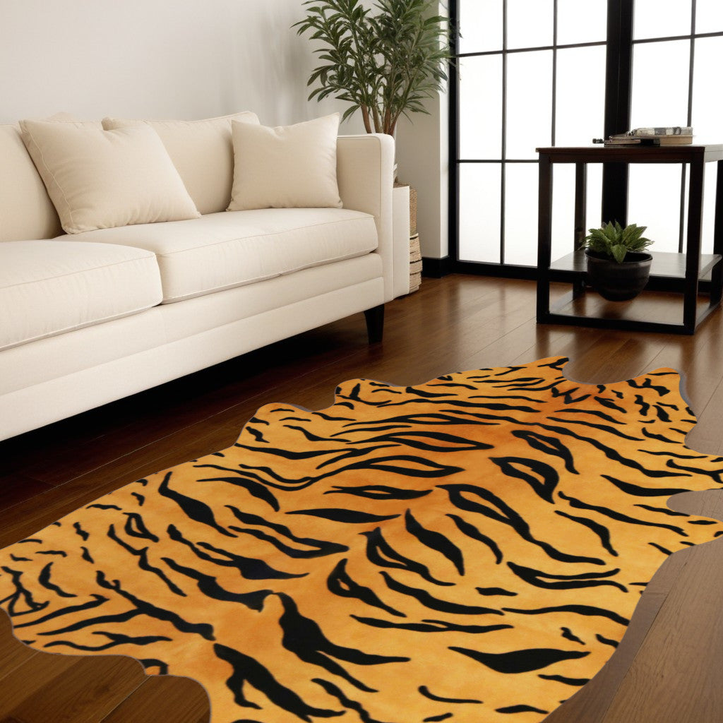 72" X 84" Tiger Chocolate On Natural Cowhide - Rug