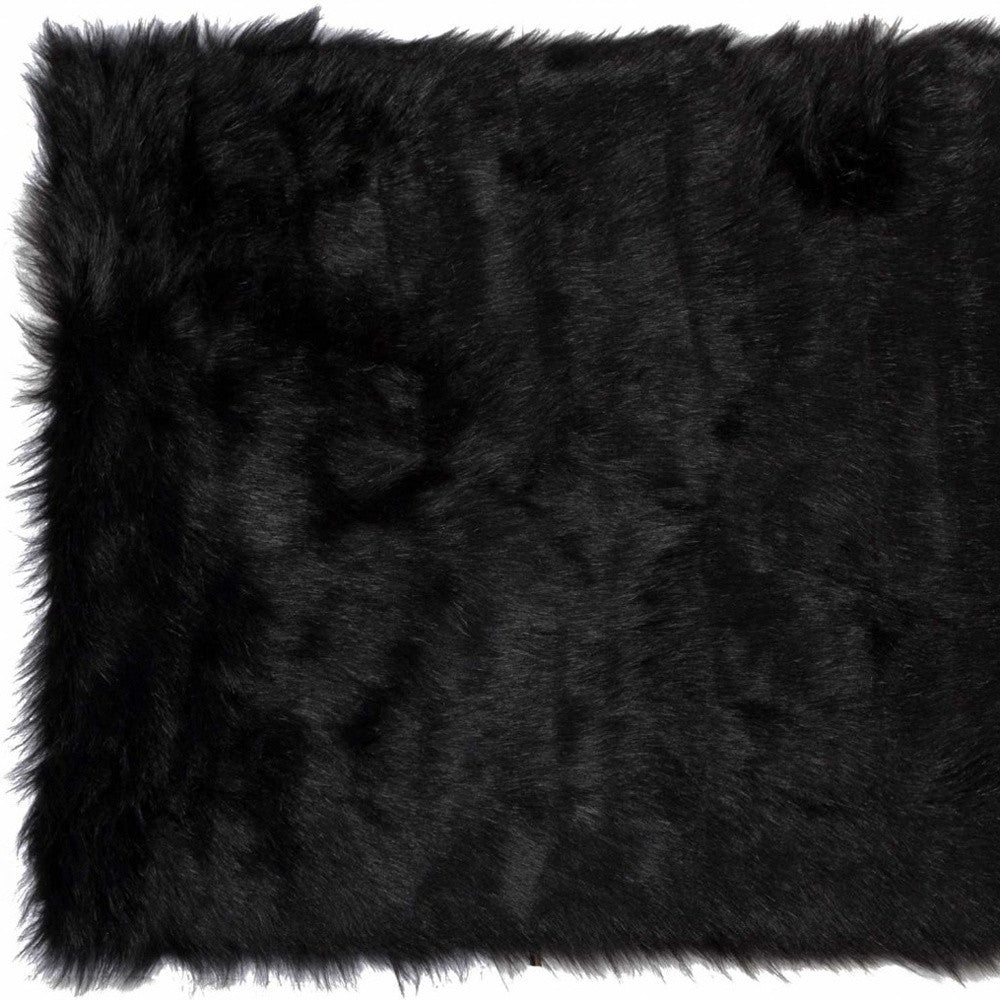 5' X 8' Gray Faux Sheepskin Area Rug