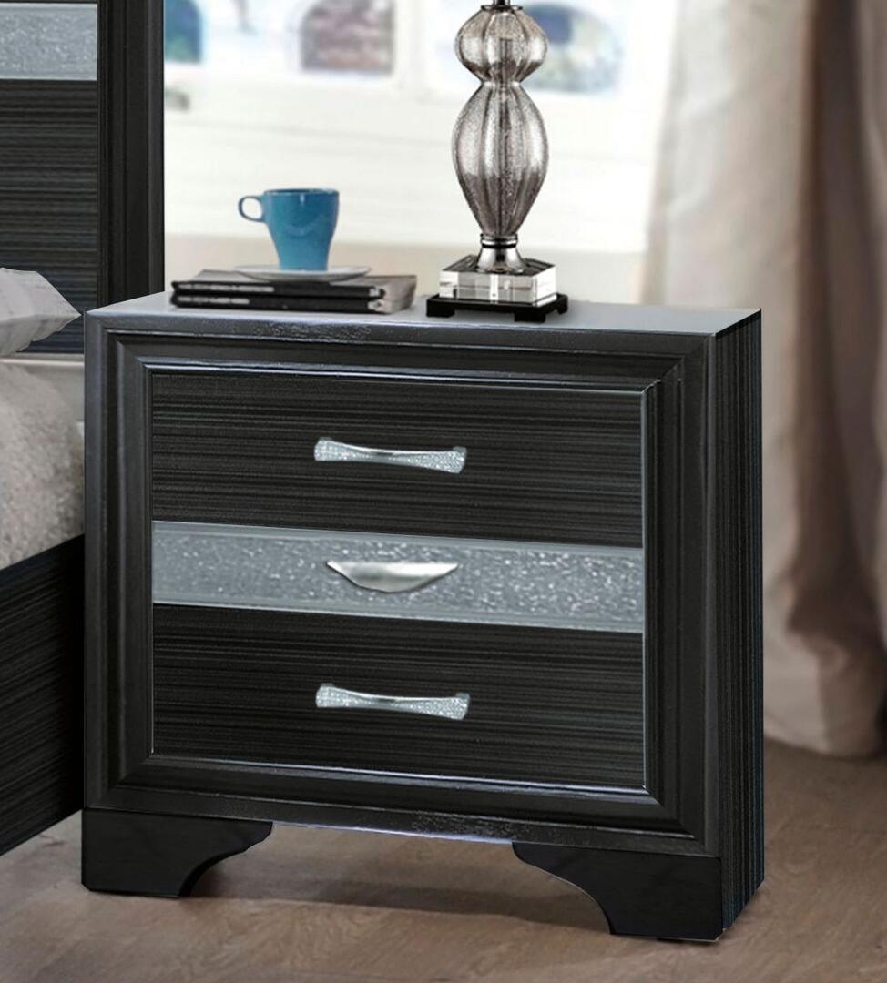 17" Rectangular Three Drawers Nightstand With Solid Wood Top - FurniFindUSA