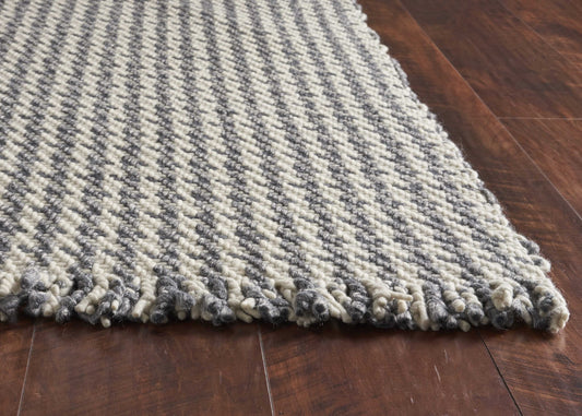 7' X 9' Gray and Ivory Wool Hand Woven Area Rug