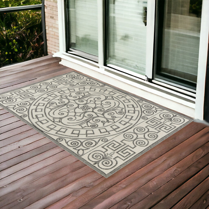 8'X10' Ivory Grey Hand Woven Uv Treated Greek Key Medallion Indoor Outdoor Area Rug