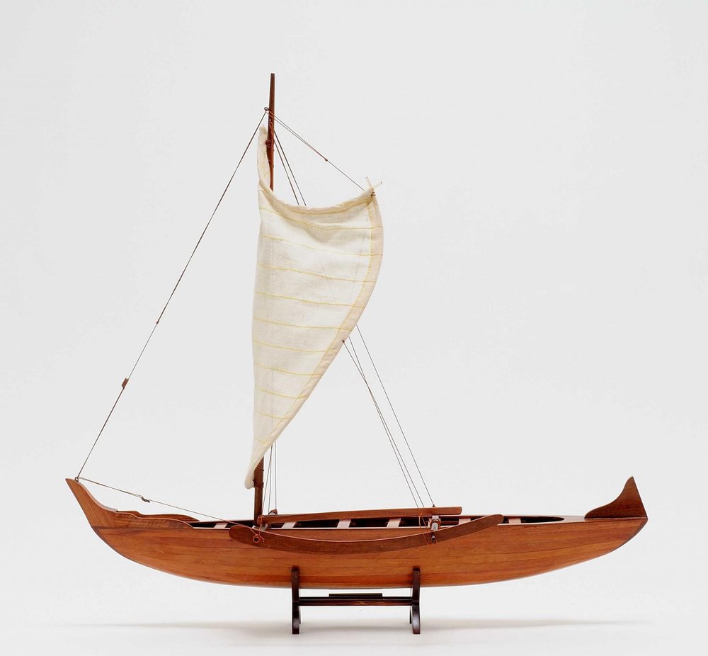 10" X 25.25" X 24" Hawaiian Canoe HomeRoots