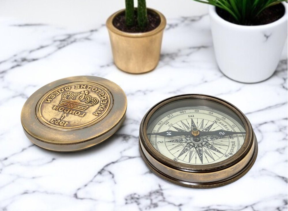 Brass Makers To The Queen Compass With Leather Case — view 4