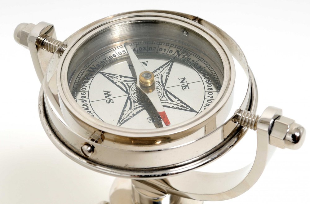 5" X 5" X 8.5" Gimbaled Compass On Tristand HomeRoots