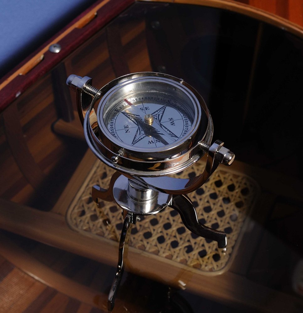 5" X 5" X 8.5" Gimbaled Compass On Tristand HomeRoots