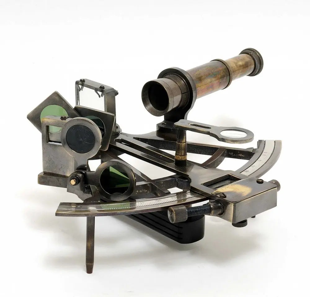 4" X 4" X 2.5" Nautical Sextant In Leather Case Small HomeRoots