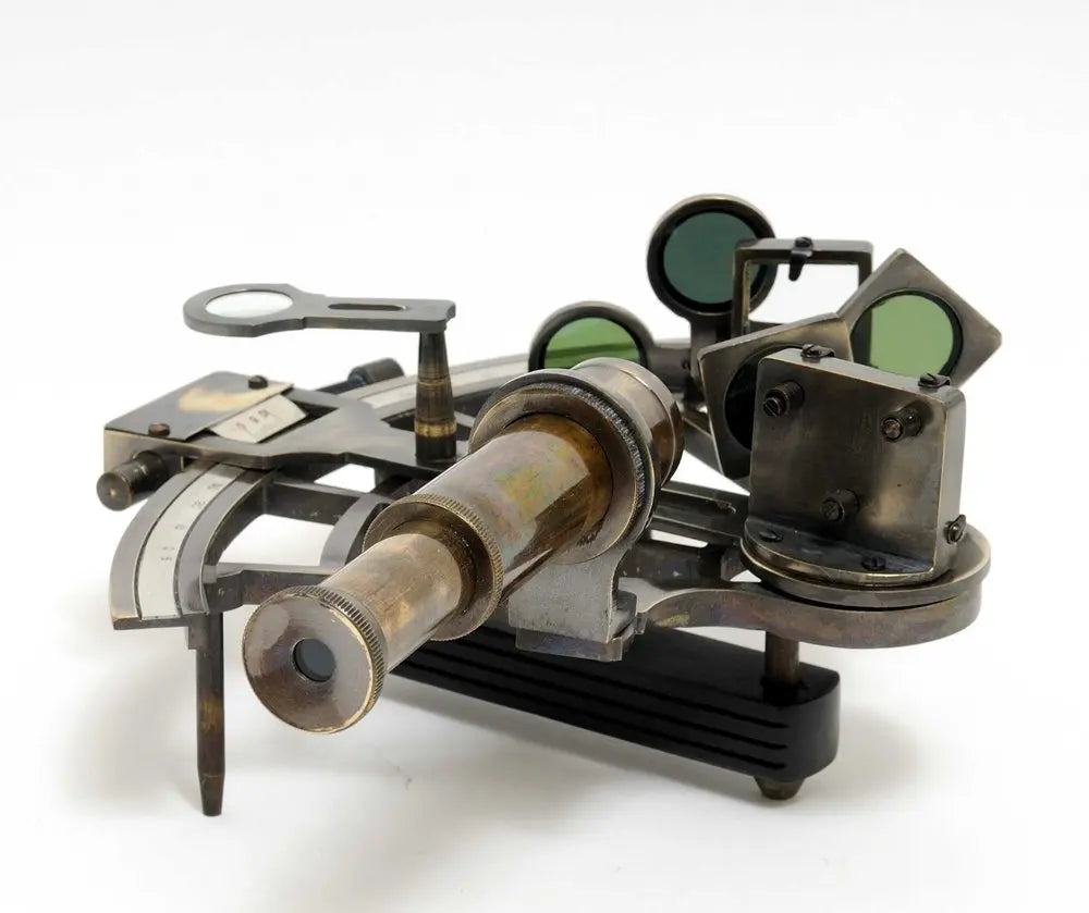 4" X 4" X 2.5" Nautical Sextant In Leather Case Small HomeRoots