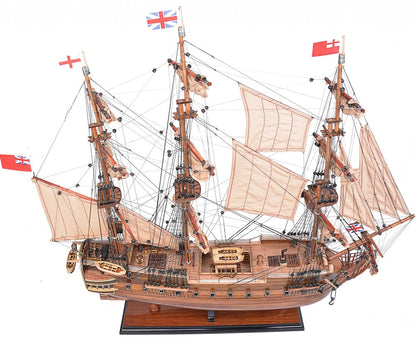 8.25" X 27.5" X 26.75" Hms Surprise HomeRoots