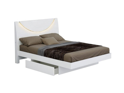 Four Piece White Solid and Manufactured Wood Bedroom Set With Mirror HomeRoots