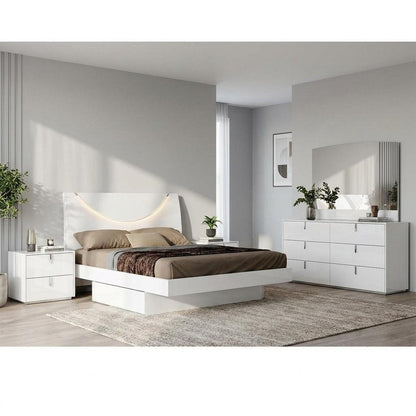Four Piece White Solid and Manufactured Wood Bedroom Set With Mirror HomeRoots