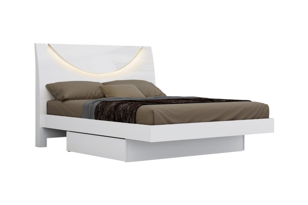 Four Piece White Solid and Manufactured Wood Bedroom Set With Mirror HomeRoots