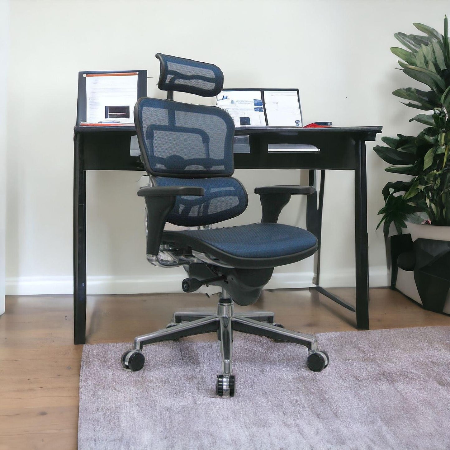 Black and Silver Adjustable Swivel Mesh Rolling Executive Office Chair - FurniFindUSA