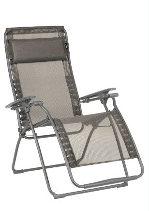 28" Graphite and Gray Metal Zero Gravity Chair - FurniFindUSA