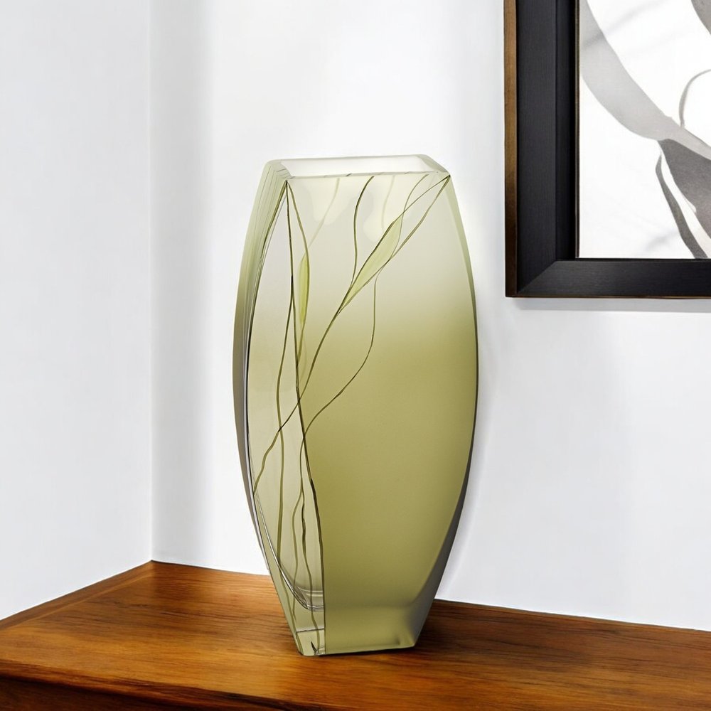 12" Green Abstract Lead Free Crystal Table Vase HomeRoots