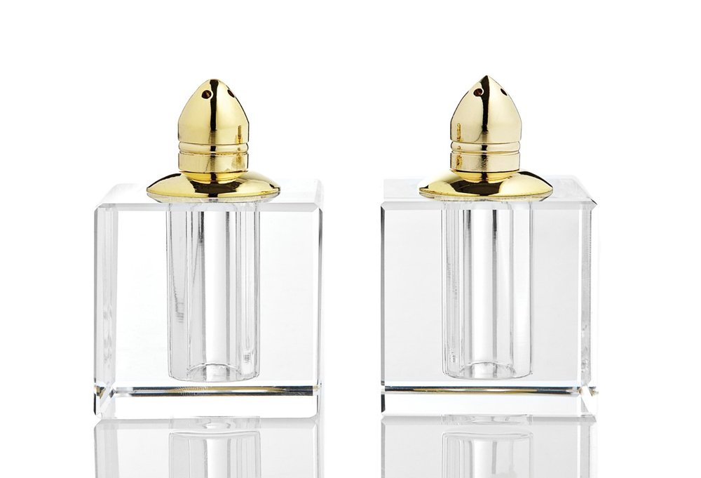 Set of Two Clear And Gold Crystal Pepper Shakers HomeRoots