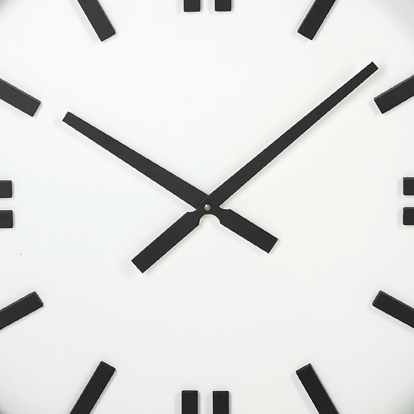 24" Round Large Modern Wall Clock With White Face And Non-Numarical Number HomeRoots