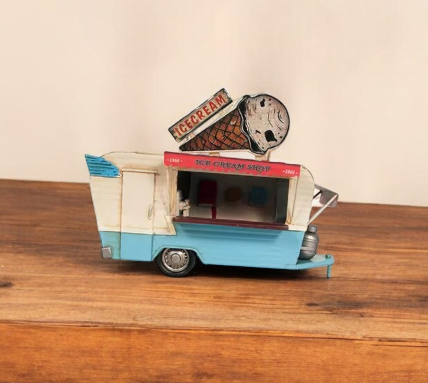 Ice Cream Trailer Metal Model