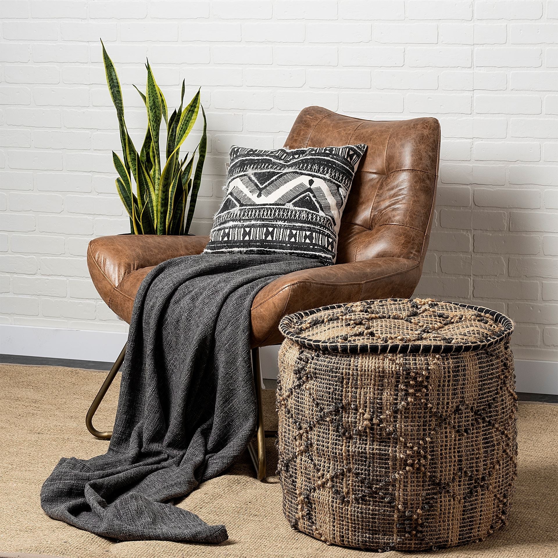 20" Jute Cylinder Geometric Pouf Ottoman HomeRoots