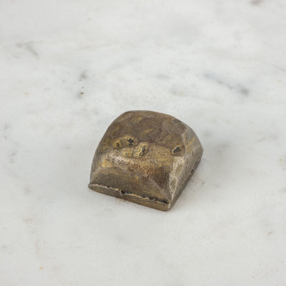 23" Gold And White Marble End Table HomeRoots